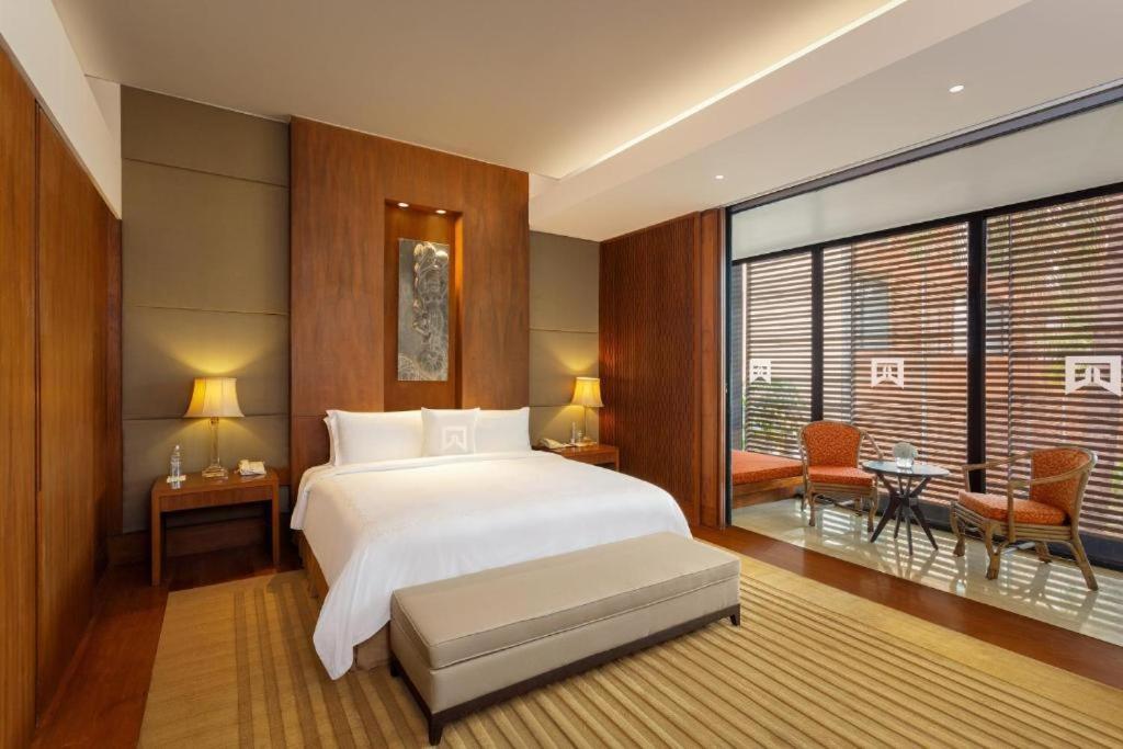 Hotel Plaza International Near Delhi Airport Нью-Дели Экстерьер фото